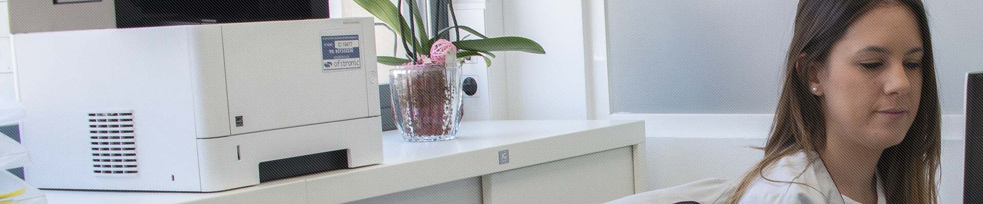 Taulell de recepció de clients de la FHSJDM